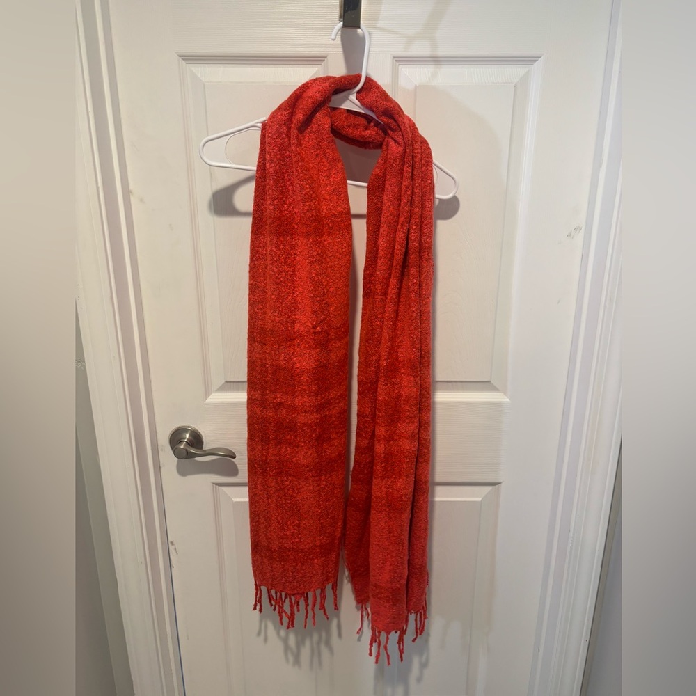GAP NWT Cozy Coral Red Plaid Scarf Wrap